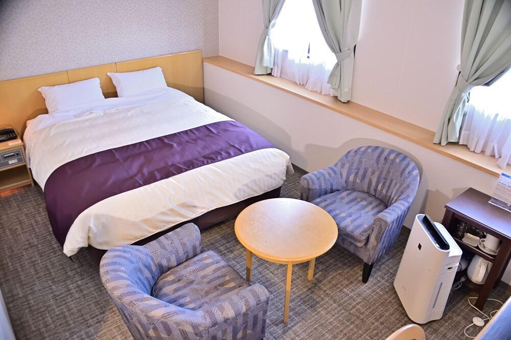 Takasaki Urban Hotel Bagian luar foto